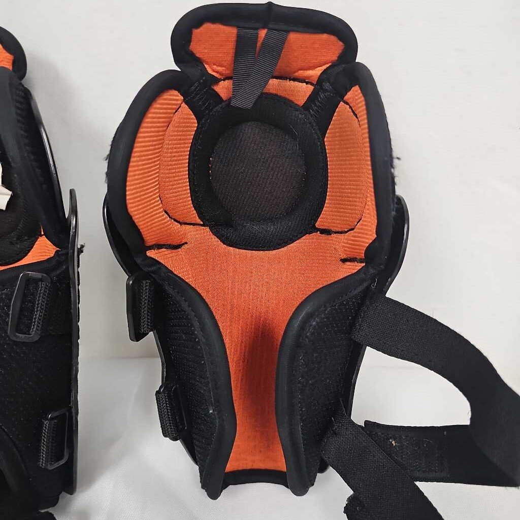 Bauer Supreme One.4 Youth Hockey Shin Pads | Used | 7"