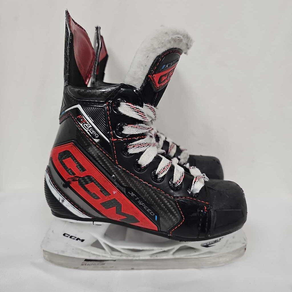 CCM Jetspeed FT6 Pro Youth Hockey Skates | Used | Y11