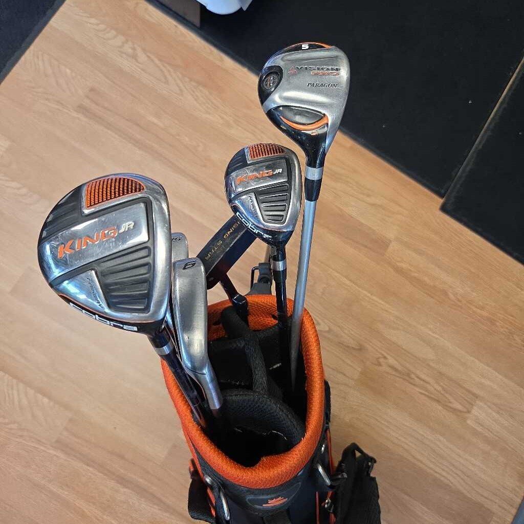 Cobra King Jr Golf Set Right Hand 7 Club Set With Bag Preowned