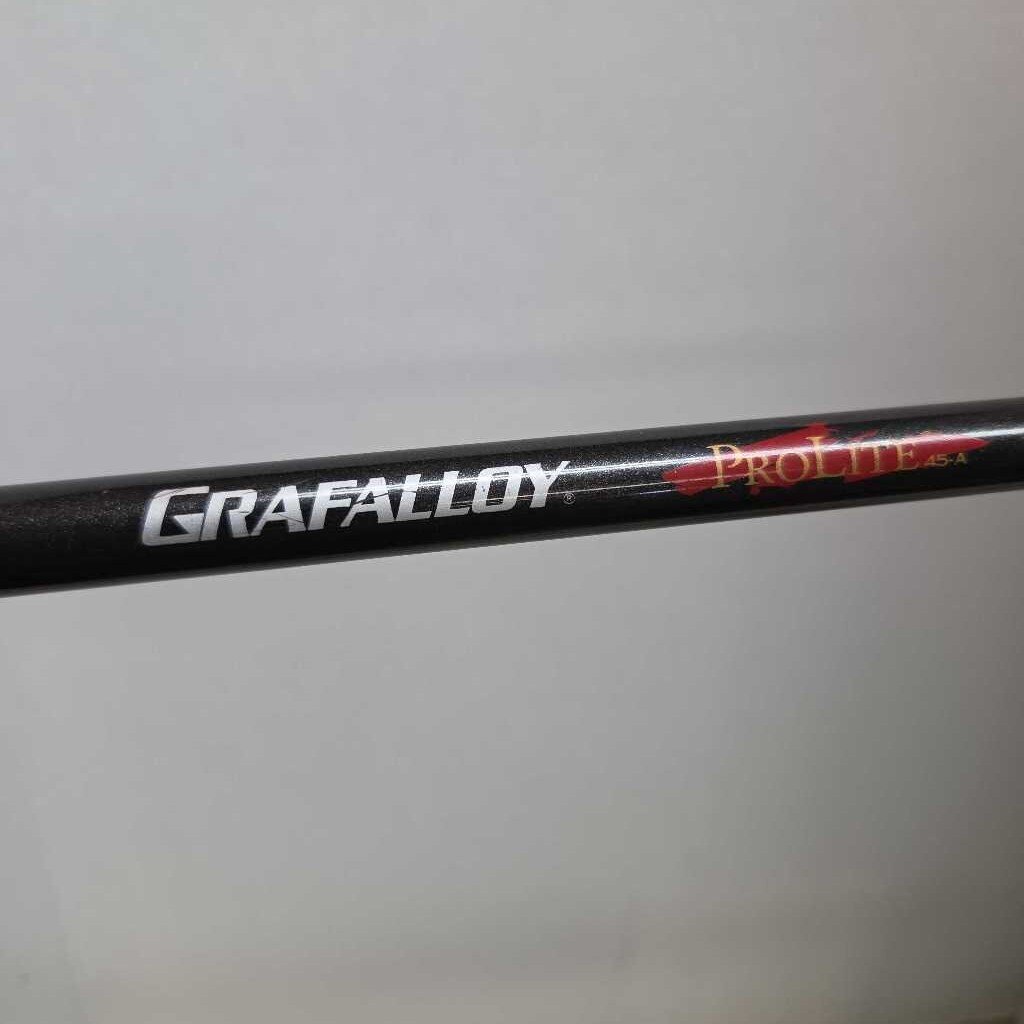 King Cobra Offset SS350 Ti Driver Mens Right Hand With Stiff Flex Graph Shaft Preowned