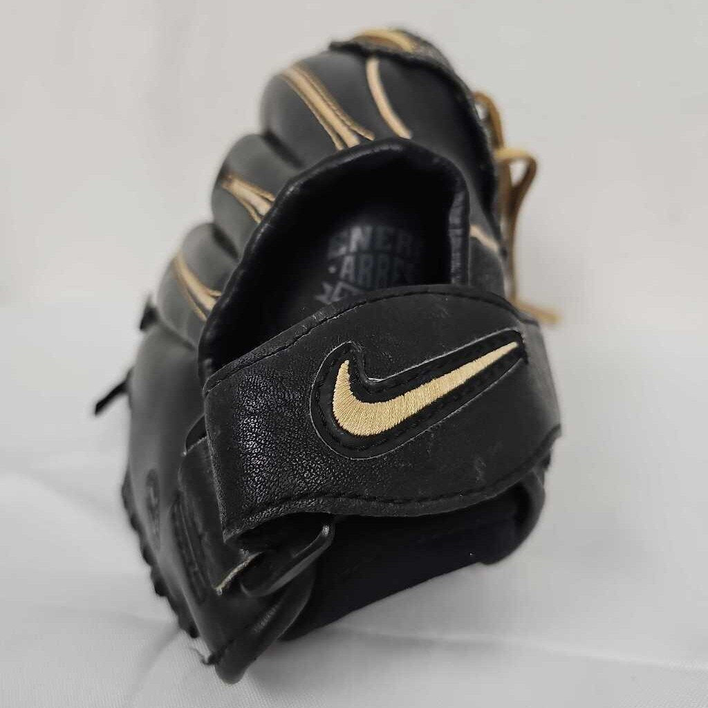 Nike Diamond Elite Edge Baseball Glove | Used | 11"