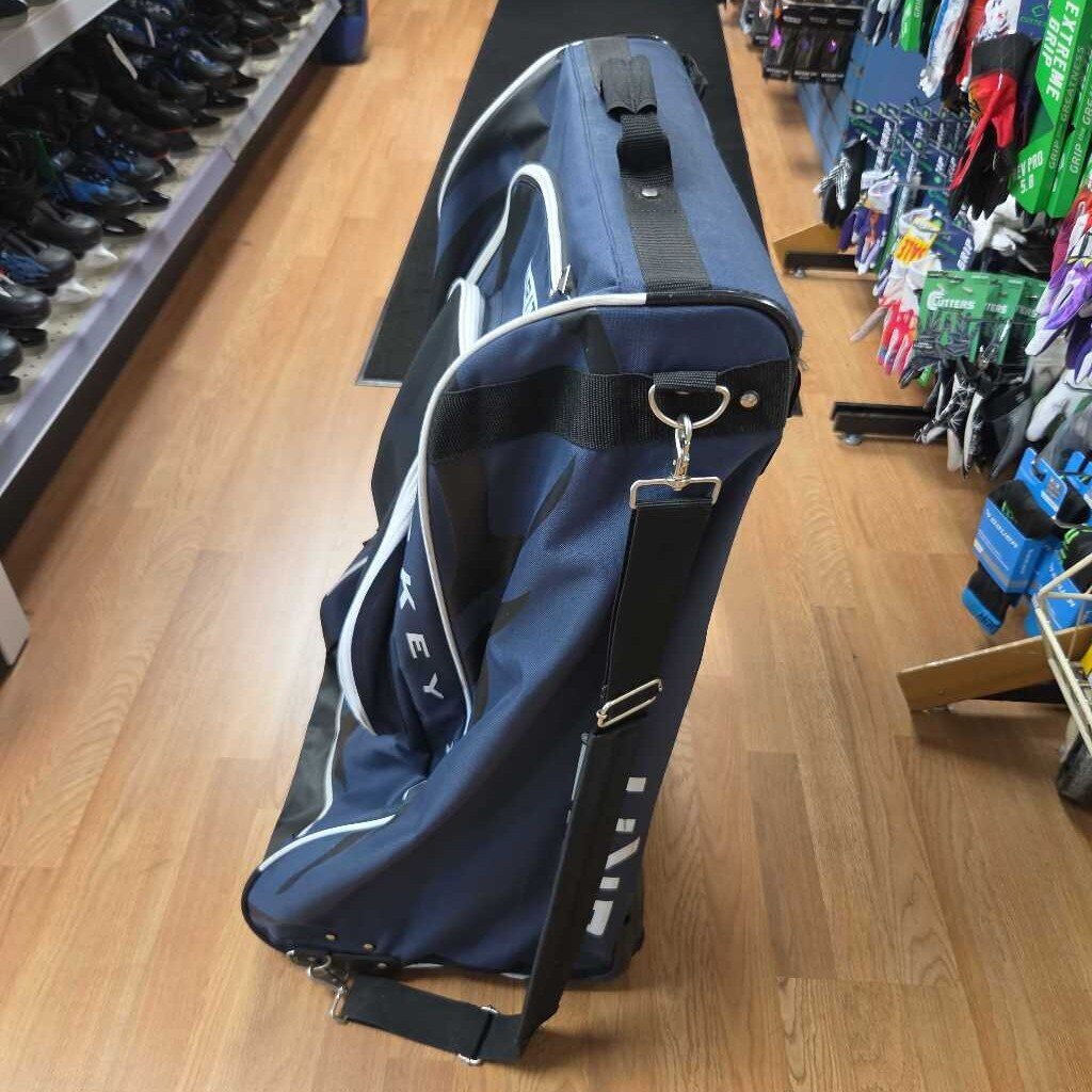 Grit Hockey Tower Wheeled Hockey Equipment Bag Navy Blue Size 33" x 18" x 15" Preowned