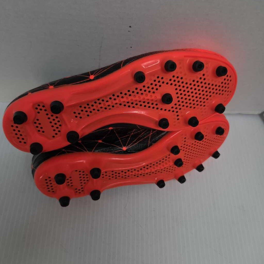 Unbranded Soccer Cleats Orange/Black Size Mens 6 Womans 7 - 7.5 New Without Box New