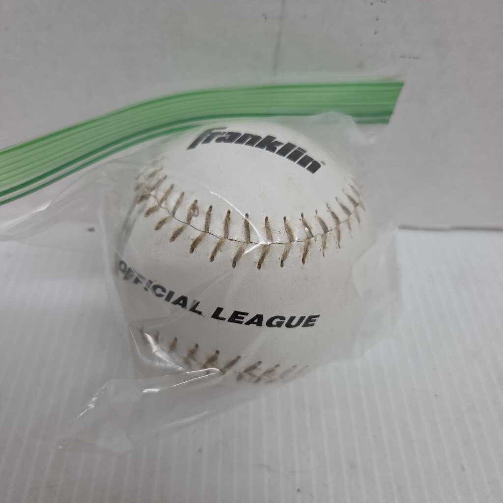 Franklin 1552 Official League Softball White 12"Preowned