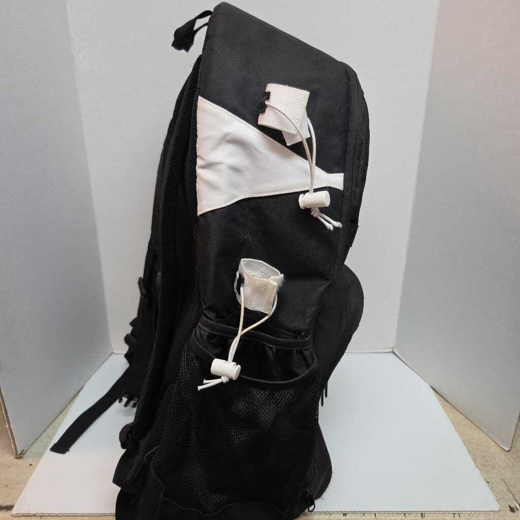 SporTine Lacrosse Equpment Bag Backpack Black/White Size Adult Preowned