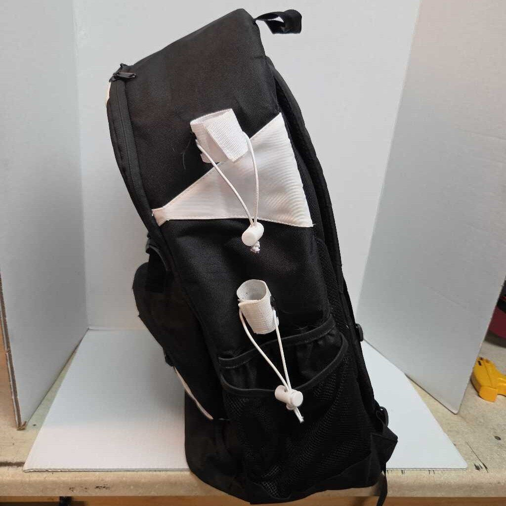 SporTine Lacrosse Equpment Bag Backpack Black/White Size Adult Preowned