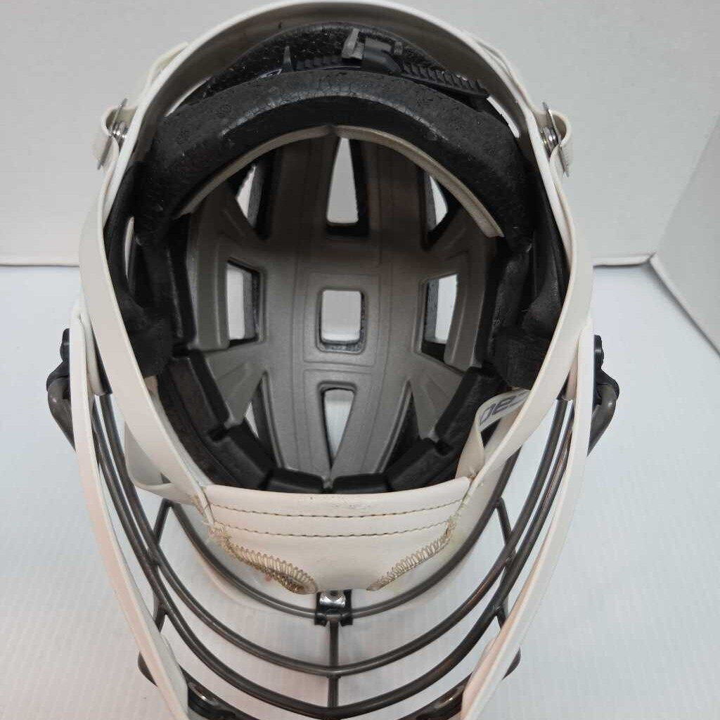 Cascade CPV-R Lacrosse Helmet White Size S/M Adjustable Preowned