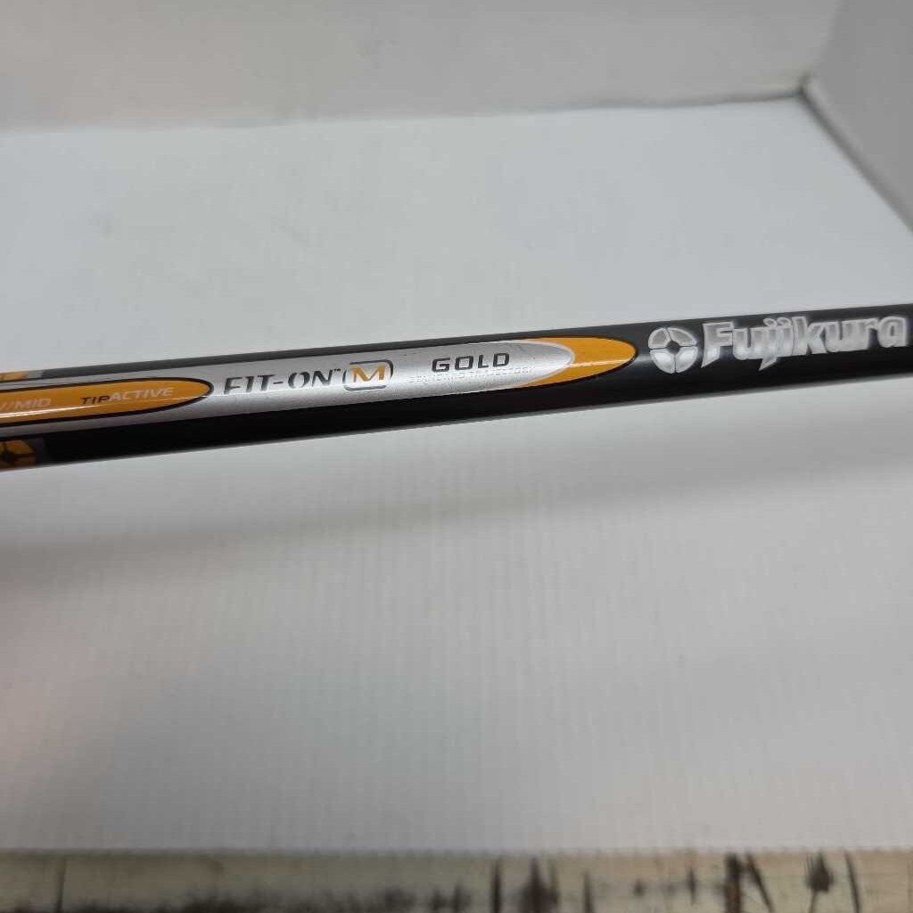 Cleveland HiBORE XL Driver Mens Right Hand With Senior Flex Fujikura Fit-on Graph Shaft Preowned