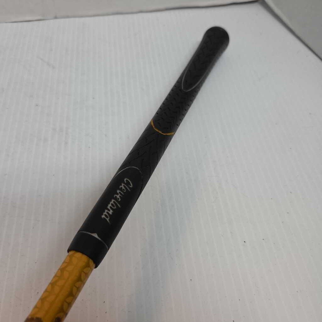 Cleveland HiBORE XL Driver Mens Right Hand With Senior Flex Fujikura Fit-on Graph Shaft Preowned